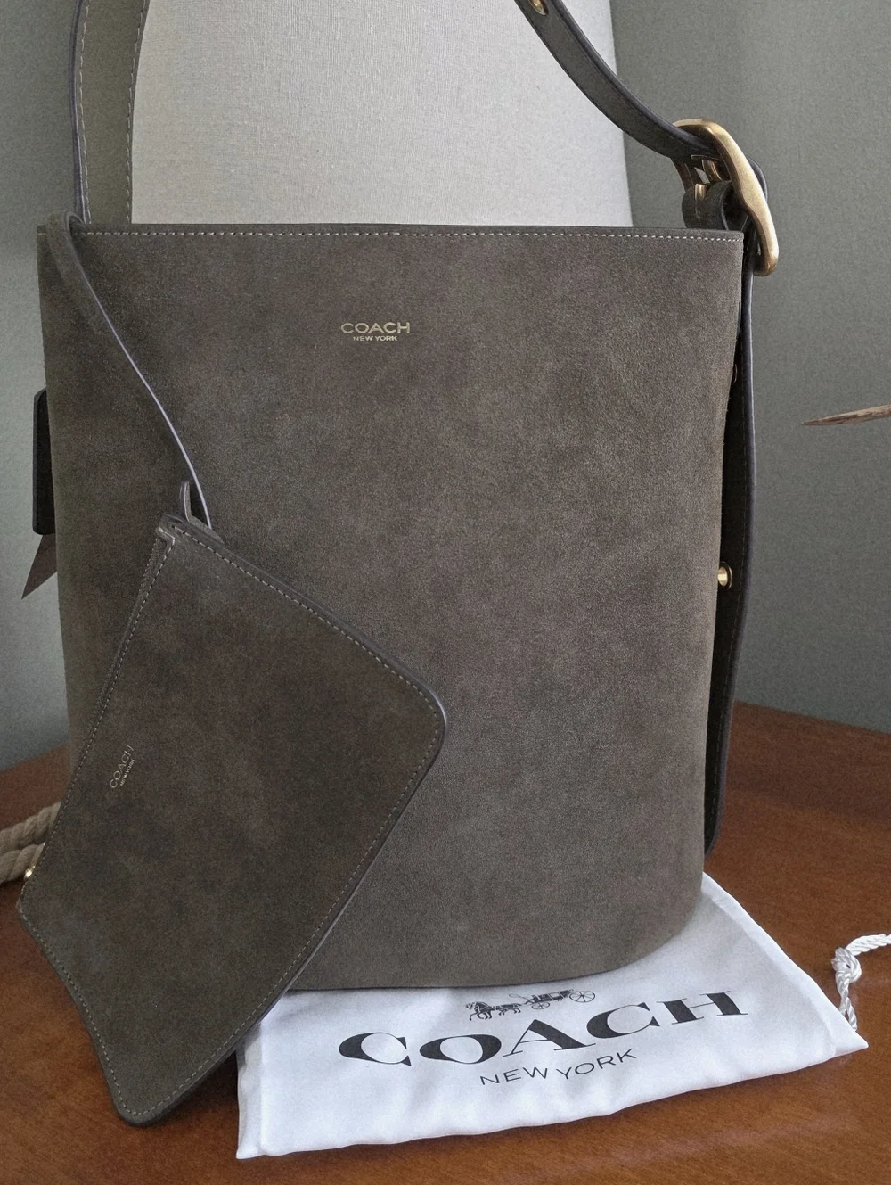 Coach Bleecker CCC24 Olive Suede Leather Bucket Shoulder Bag NWT